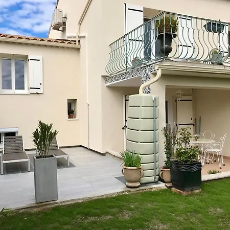 Les 2 Oliviers Holiday home Caromb
